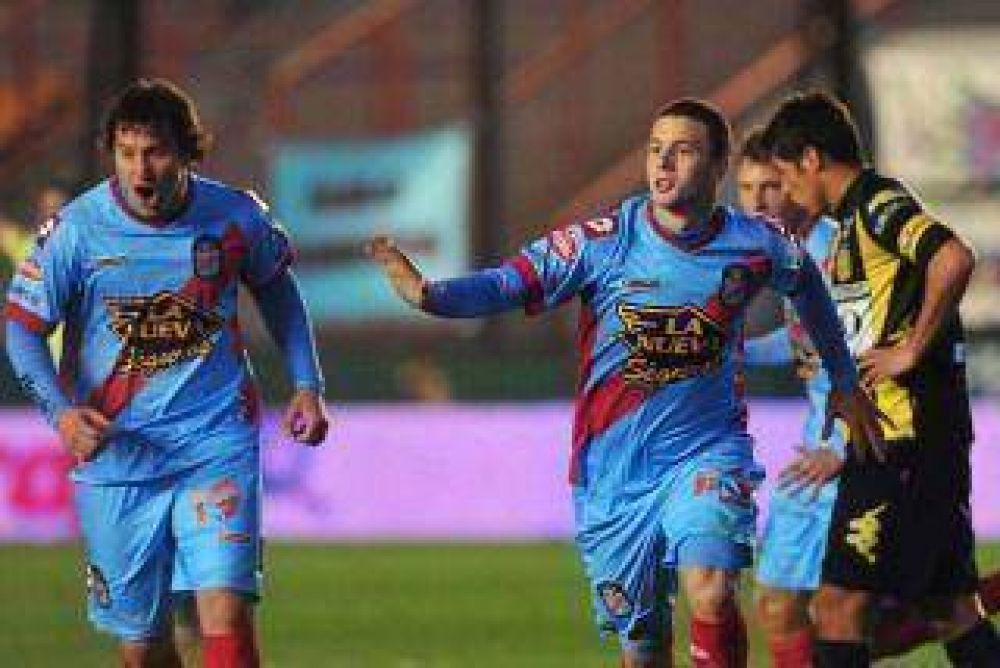 Olimpo perdi� en Sarand�
