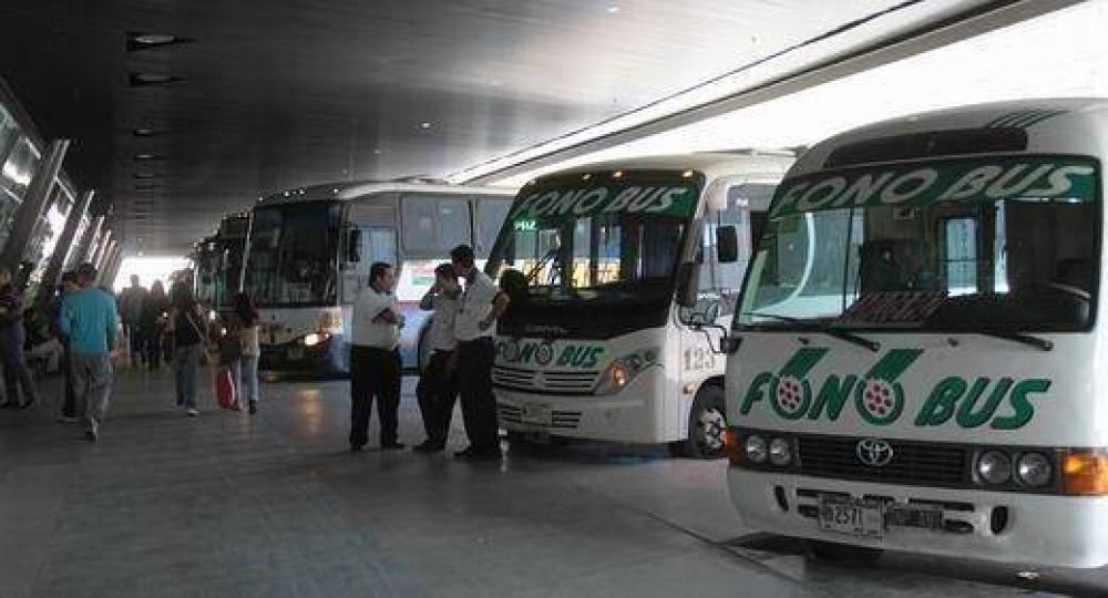 Intenso movimiento en la Terminal de �mnibus por el �finde� largo