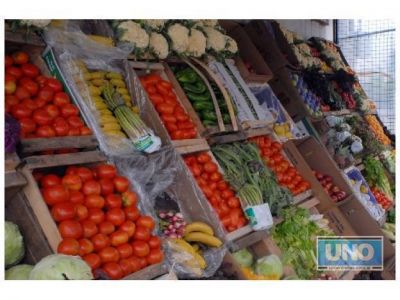 Cay� la oferta de verduras y los precios son casi inalcanzables