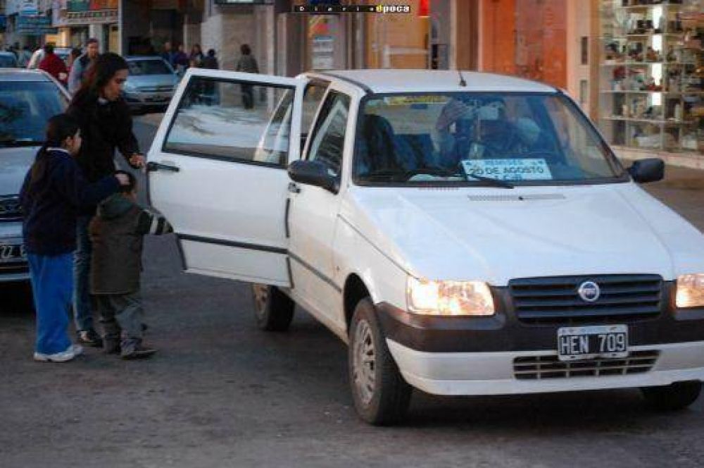 Remiseros ir�n a Naci�n por el monotributo