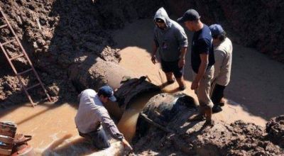 Nueva rotura del acueducto deja sin agua al interior