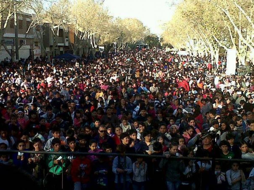 Alrededor de 180 mil ni�os celebran su d�a en la provincia