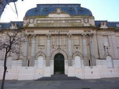 El colegio Normal 1 cumple 125 a�os: Su historia y Mary O. Graham