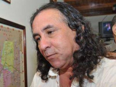  Tratan hoy domingo pedido de licencia del intendente