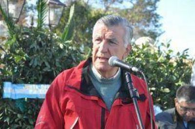  Gioja destac� el fanatismo de San Mart�n por la libertad 