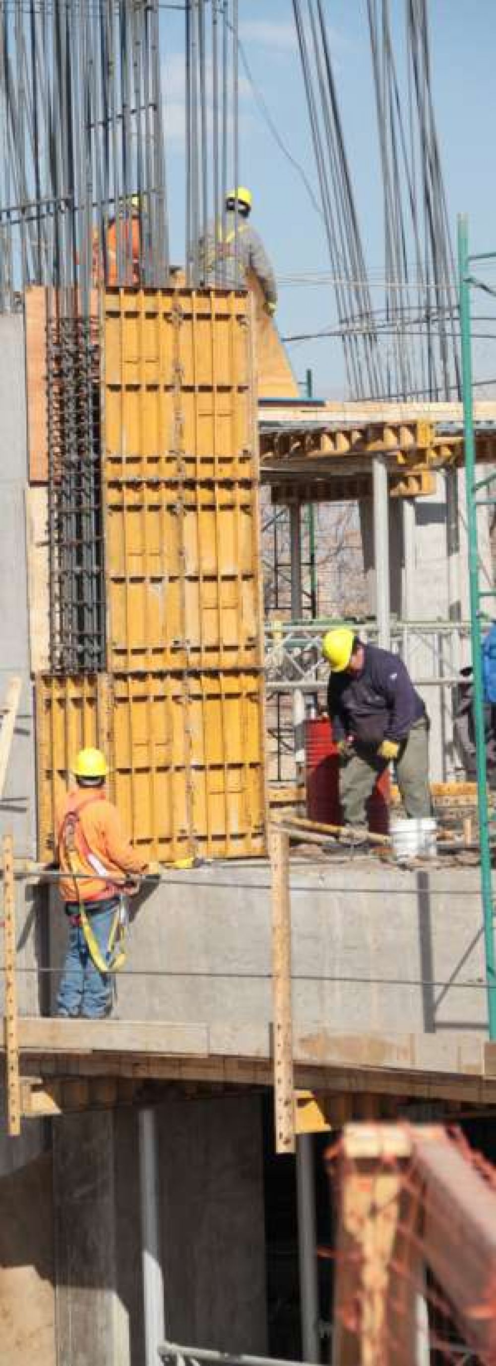 Lo construido en diez a�os equivale a 30 centros c�vicos