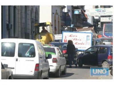 Paran�, una ciudad dif�cil para andarla en dos ruedas