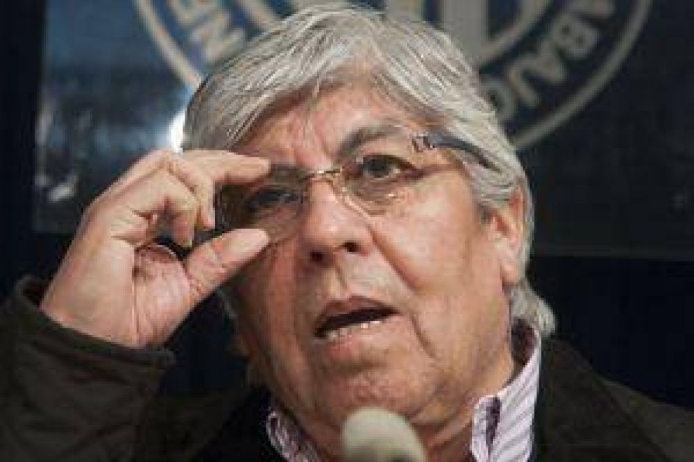Moyano tild� de "oportunista" a Scioli por pedir internas del PJ en 2015
