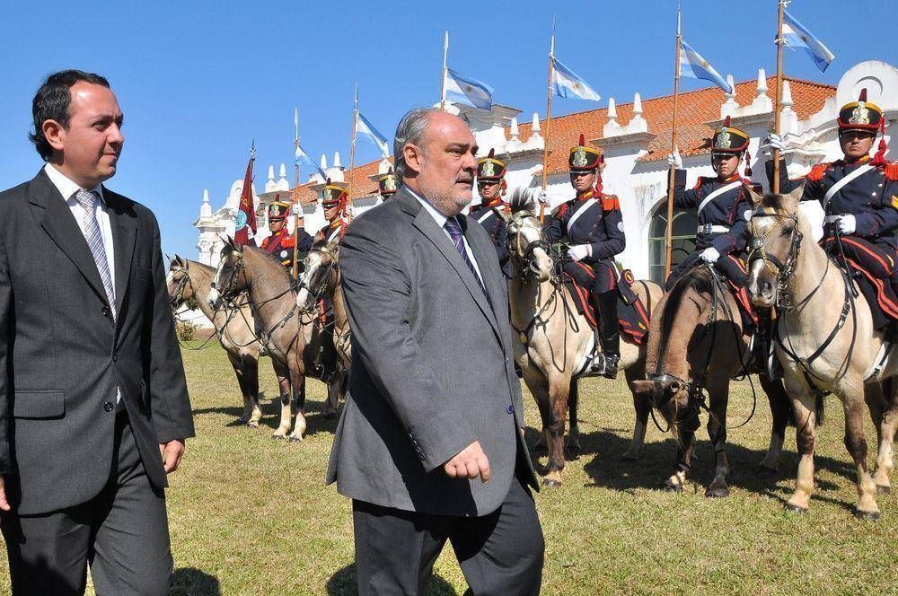 Colombi encabez� el homenaje del pueblo correntino al General San Mart�n en Yapey�