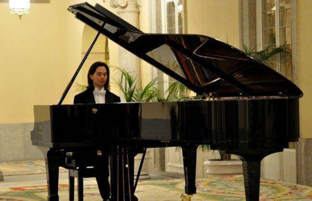 Declaran de Inter�s Tur�stico el concierto del pianista Lavandera