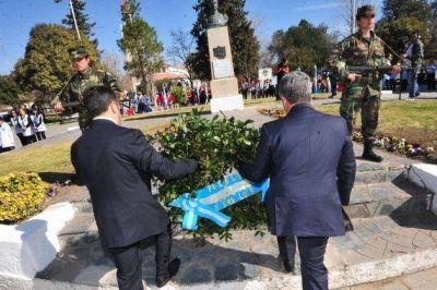 Justo Daract homenaje� al padre de la patria con un desfile
