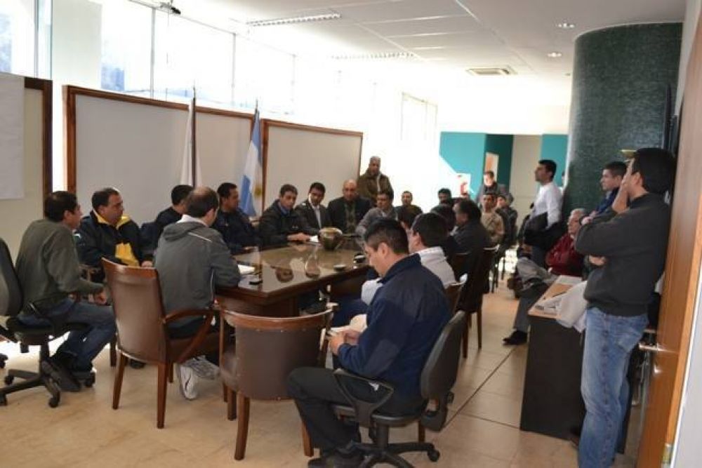 El ministro de Seguridad dialog� con los jefes policiales en Terrazas del Portezuelo