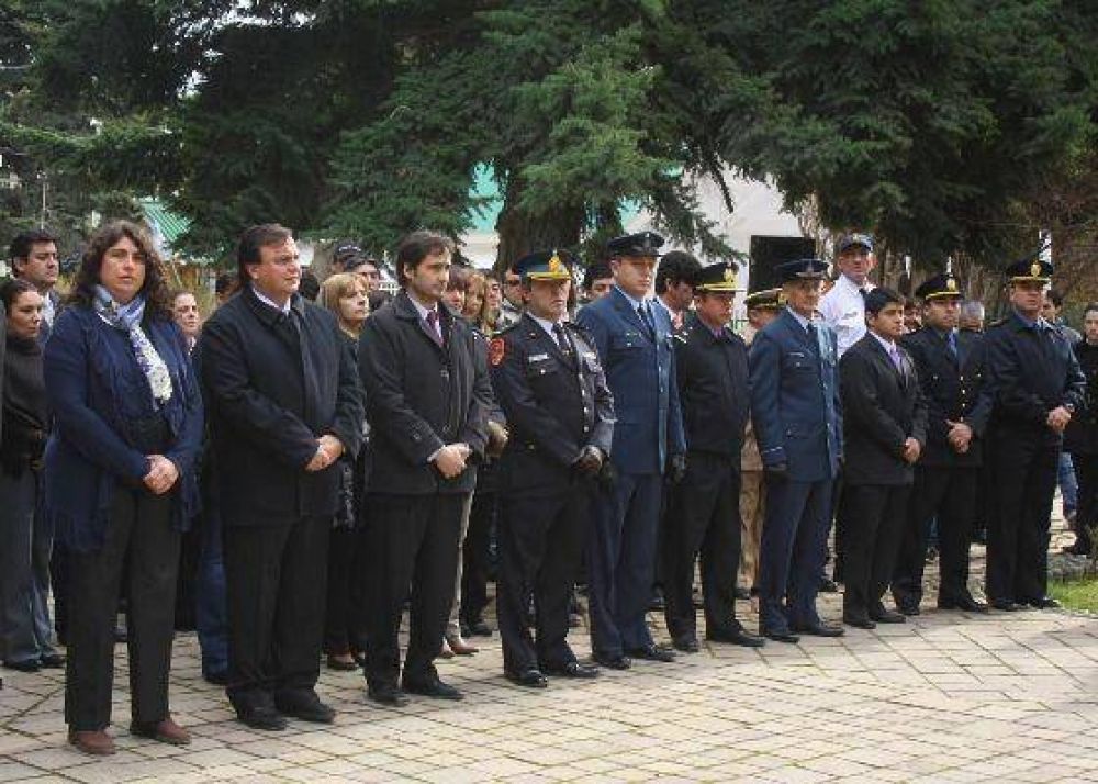 El Calafate record� a San Mart�n