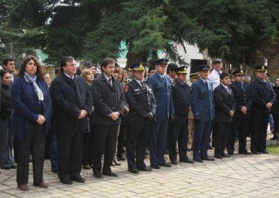 El Calafate record� a San Mart�n