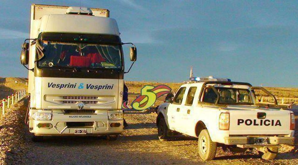 Desvalijan cami�n con LCD y lo abandonan cerca de Pico Truncado