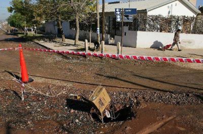 Seis d�as de canillas secas en barrios neuquinos