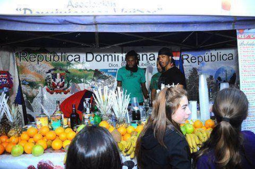 Hoy lunes finaliza la �Feria de las Colectividades�