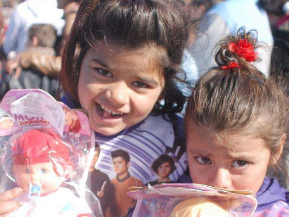 Fundaci�n CALMA agasaj� a los chicos