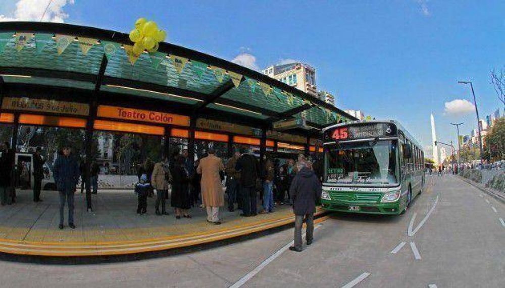 �Otro metrob�s?