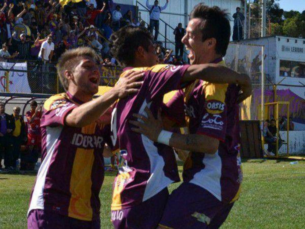 El triunfo dej� a Tiro como �nico l�der de Primera