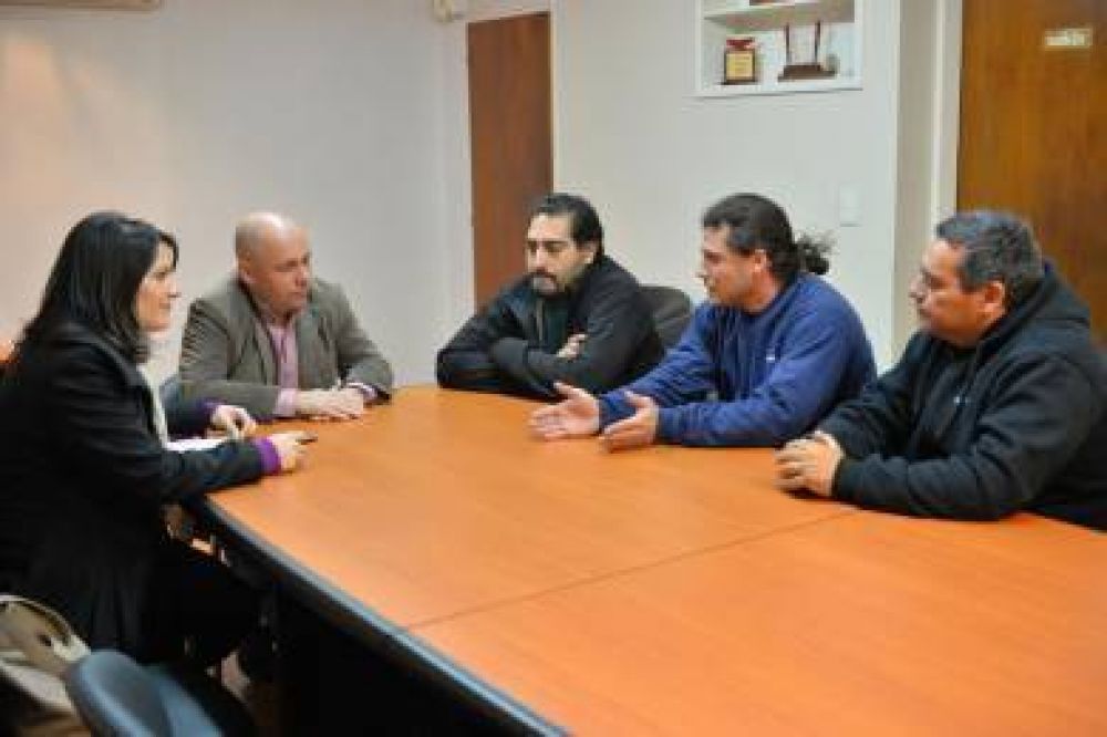 Nuevas canchas para el club Emanuel