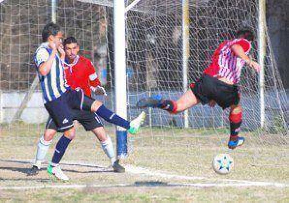 Newbery y Moreno ganaron en el debut