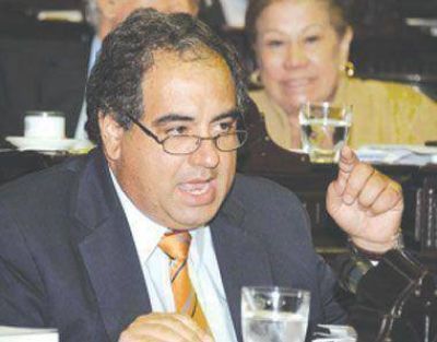 Mart�nez: �no perdi� el PJ, sino el kirchnerismo�