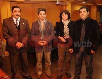 Abren ciclo de charlas sobre adolescencia