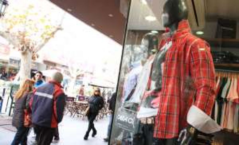 Nueva temporada: calzado y ropa, con fuertes subas
