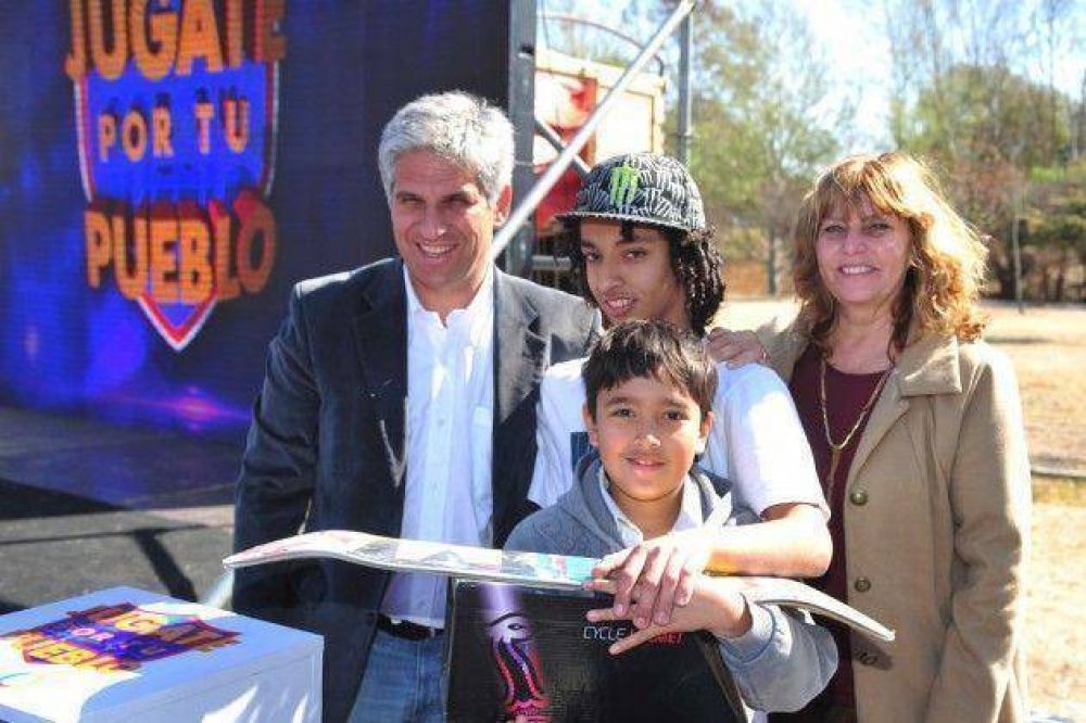 El gobierno cumpli� �el sue�o� de la pista de skate