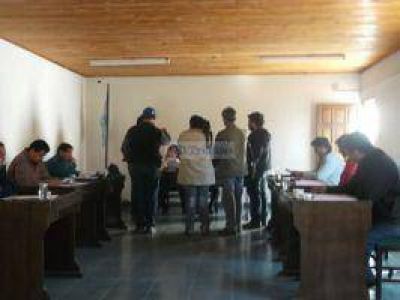 Concejo Deliberante de Salvador Mazza autoriz� la licencia por 90 d�as al intendente Villalba