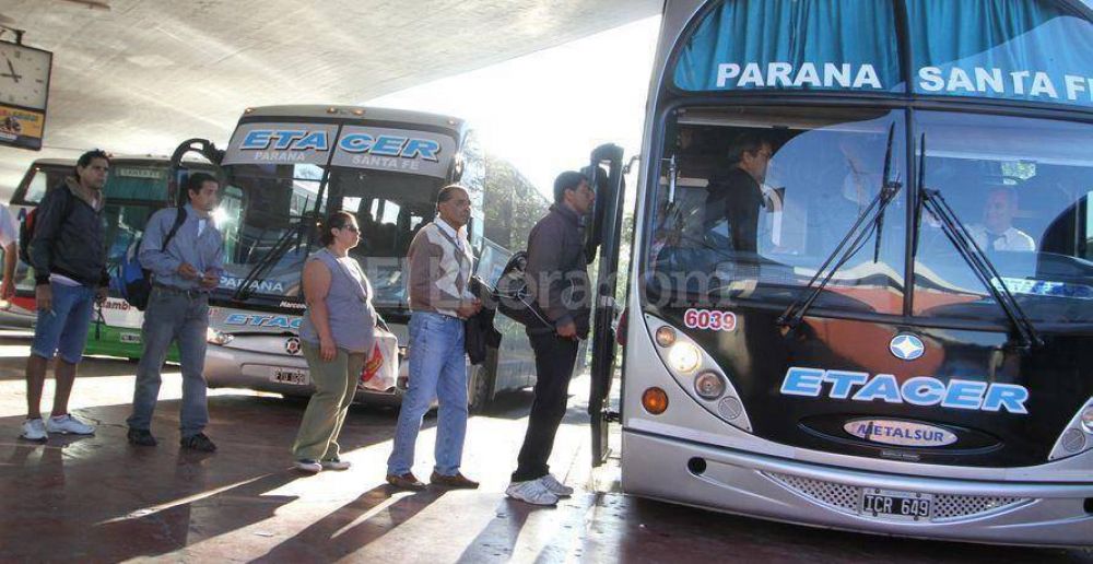 Fluviales y Etacer reforzaron los servicios entre Santa Fe y Paran
