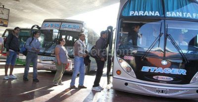 Fluviales y Etacer reforzaron los servicios entre Santa Fe y Paran�