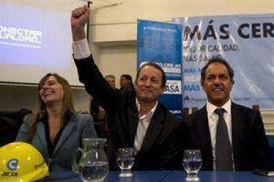 El kirchnerismo acusa a la oposici�n de pretender un "golpe institucional"