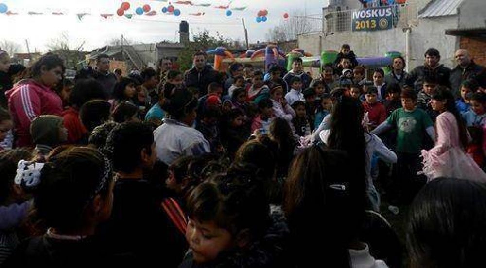Daniel Ivoskus particip� de dos festejos por el �D�a del Ni�o�