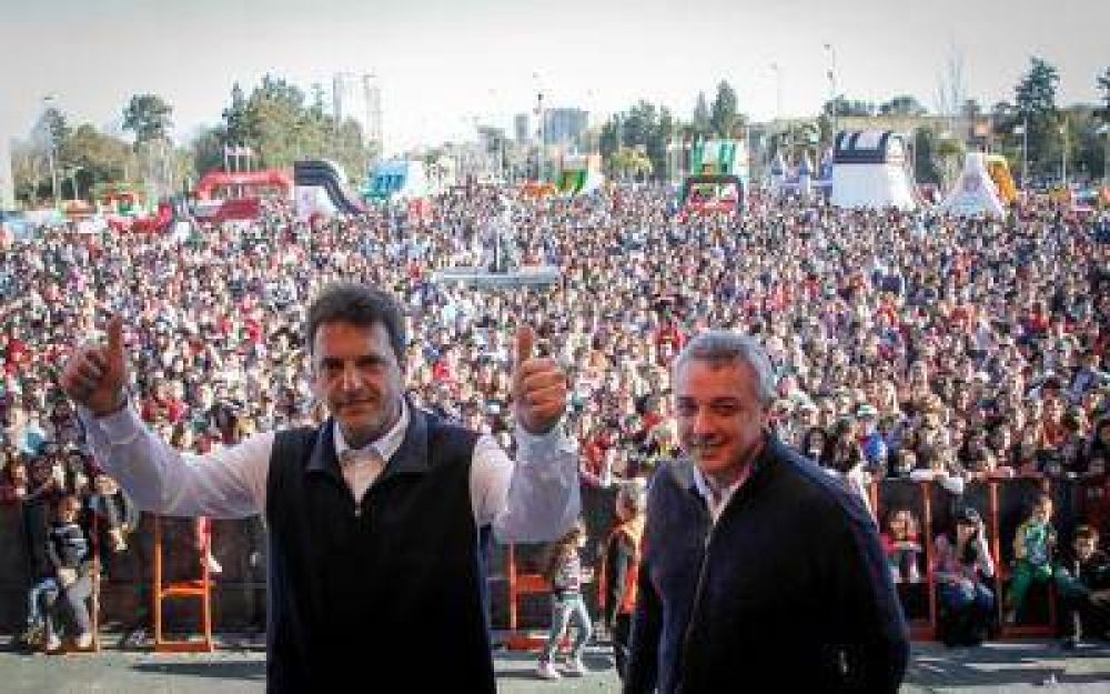 Elecciones 2013: Massa festej� el D�a del Ni�o junto a 70 mil chicos en Tigre