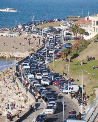Cerca de 90.000 turistas visitaron Mar del Plata durante este fin de semana largo