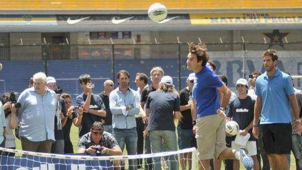 De la Sota, en tratativas por Federer