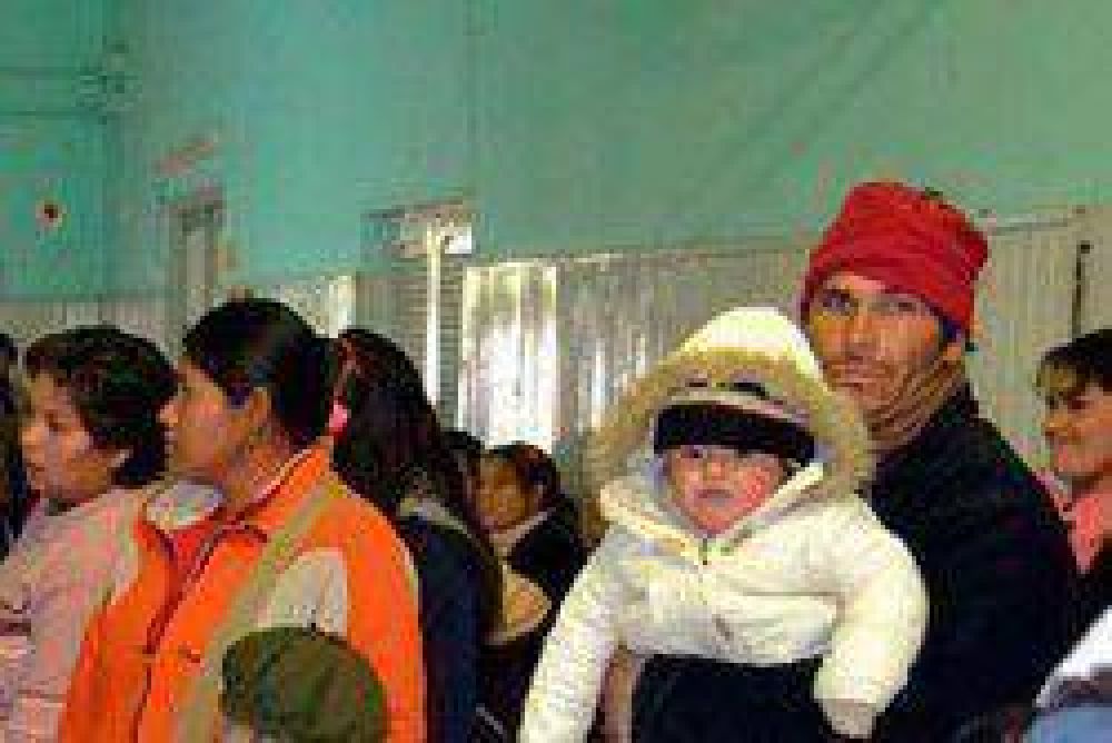 S�enz Pe�a: Contin�an las quejas por la mala atenci�n en el Hospital 4 de Junio