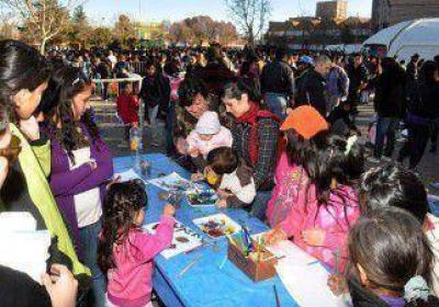 Una multitud de chicos prolong� su festejo 