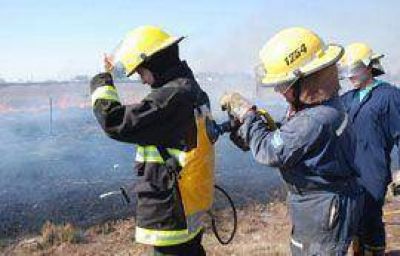 Cinco salidas de Bomberos con intensa actividad	