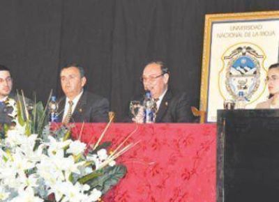 Comenz� en La Rioja el Congreso de estudiantes de ingenier�a industrial