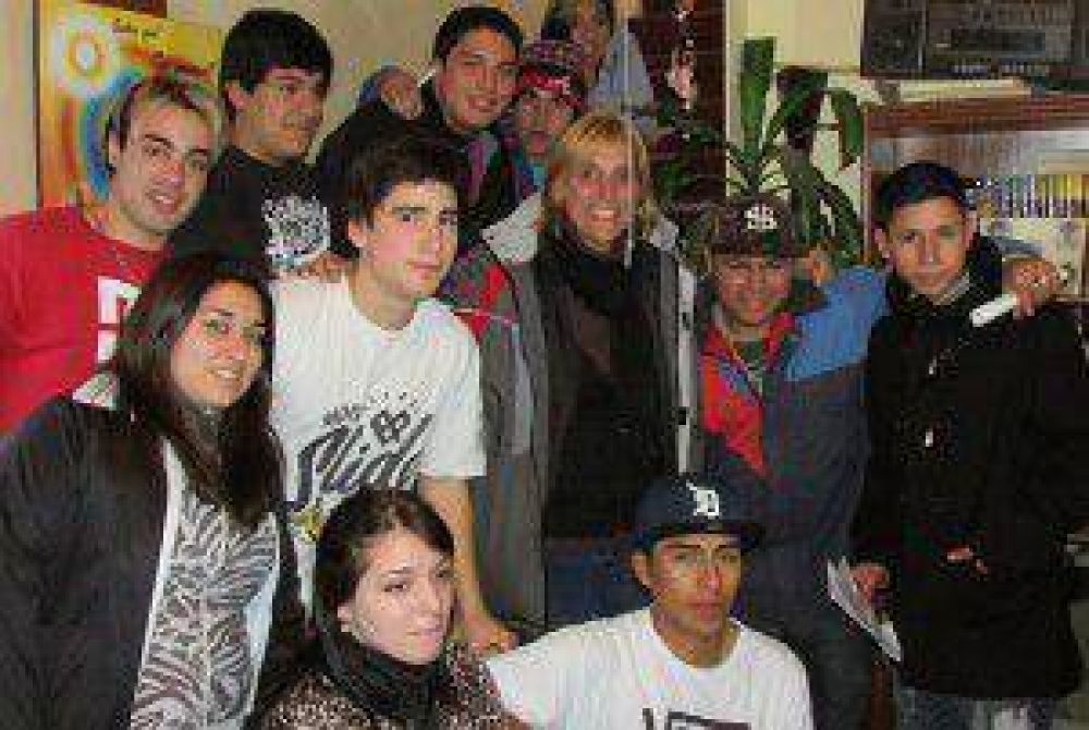 Le solicitan al intendente que �profundice� las pol�ticas para la juventud