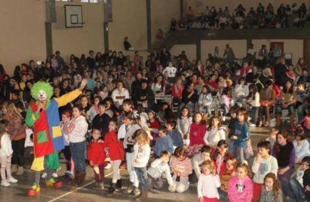 El �xito despide a la Feria de Artesan�as