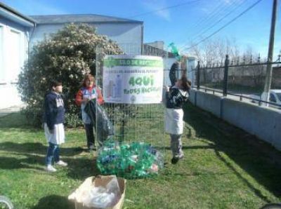 Charla sobre medio ambiente en la Escuela 6 de Cascallares