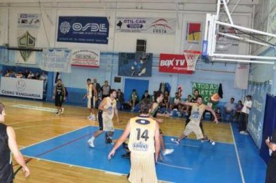 Homenaje a grandes jugadores de R�o Gallegos