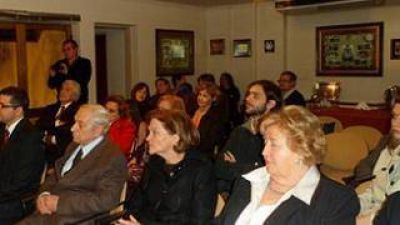 Escribanos catamarque�os reciben capacitaci�n del Consejo Federal del Notariado