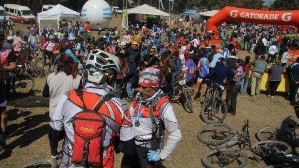 Importante movimiento de turistas en Tucum�n por el fin de semana largo