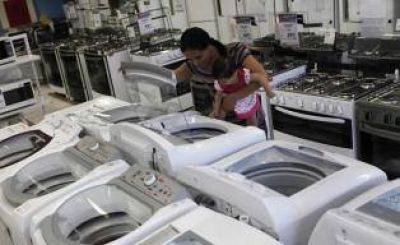 Cadenas nacionales adhieren en Tucum�n a la Supercard