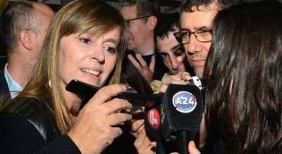 El kirchnerismo acusa a la oposici�n de buscar un "golpe institucional" en la C�mara de Diputados